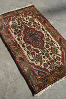 トライバルラグ 133×73(cm) <br>大阪店 - ヴィンテージ SHARK ATTACK