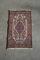 トライバルラグ 133×73(cm) <br>大阪店 - ヴィンテージ SHARK ATTACK