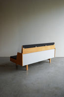 GETAMA , Hans J. Wegner <br>ファブリック デイベッド <br>Denmark <br>大阪店 hold nkmr - ヴィンテージ SHARK ATTACK