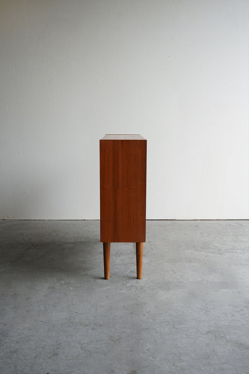 ウッド ブックシェルフ<br>大阪店 - ヴィンテージ SHARK ATTACK