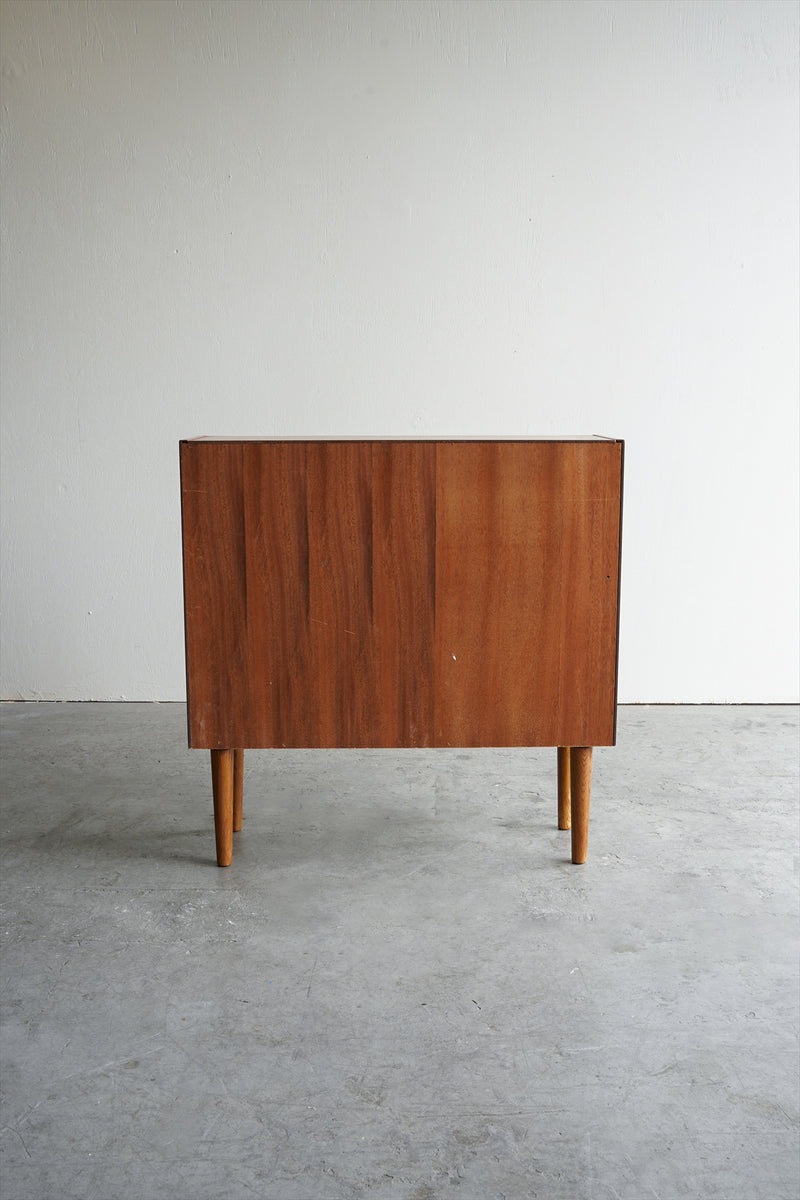 ウッド ブックシェルフ<br>大阪店 - ヴィンテージ SHARK ATTACK