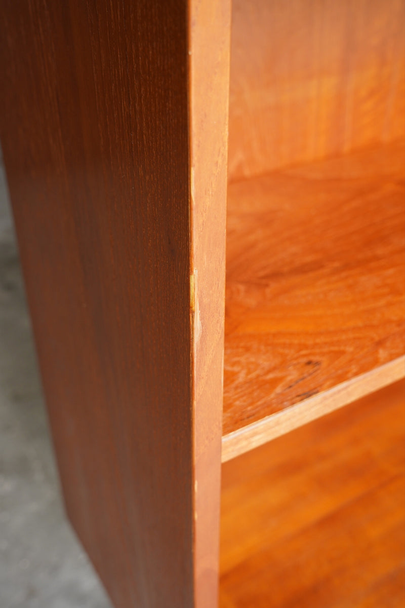 ウッド ブックシェルフ<br>大阪店 - ヴィンテージ SHARK ATTACK