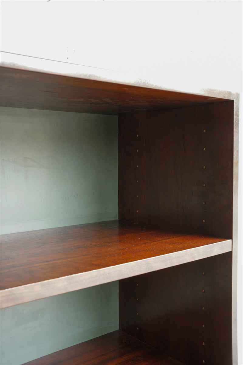 ウッド ブックシェルフ<br>大阪店 - ヴィンテージ SHARK ATTACK