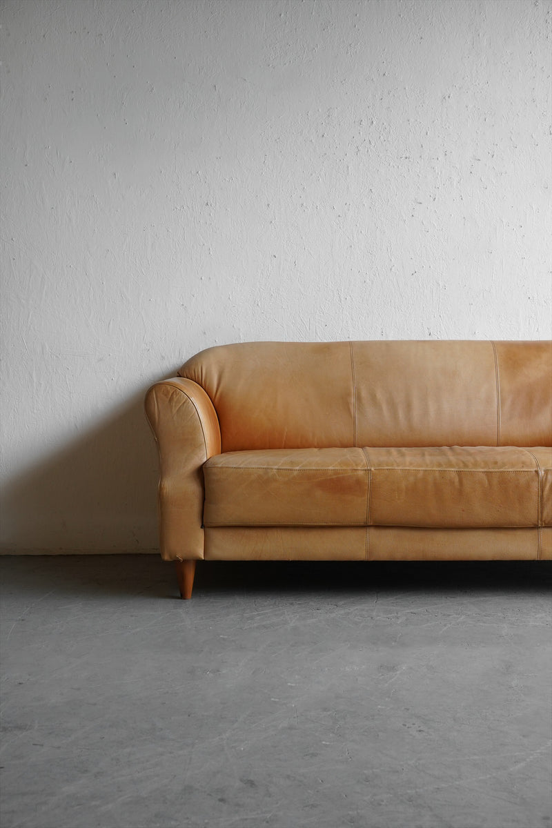 leather threesome sofa vintage<br> Yamato store