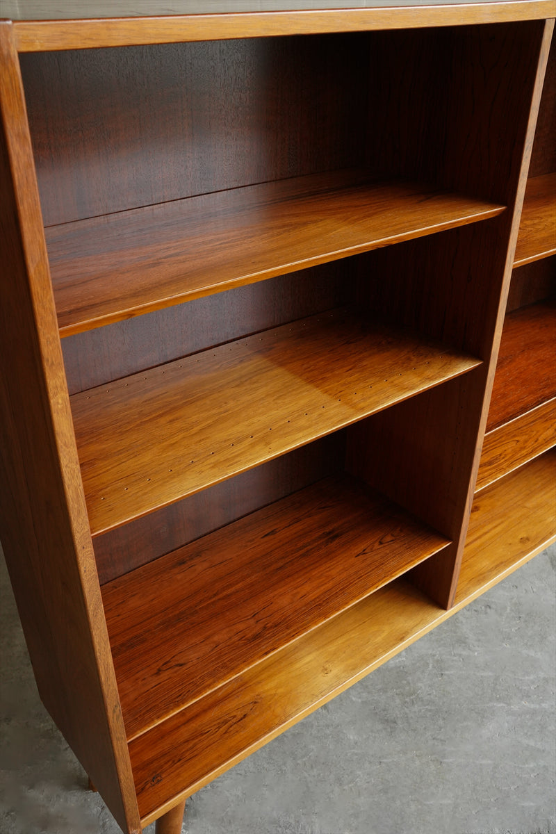 ウッド ブックシェルフ<br>大阪店 - ヴィンテージ SHARK ATTACK