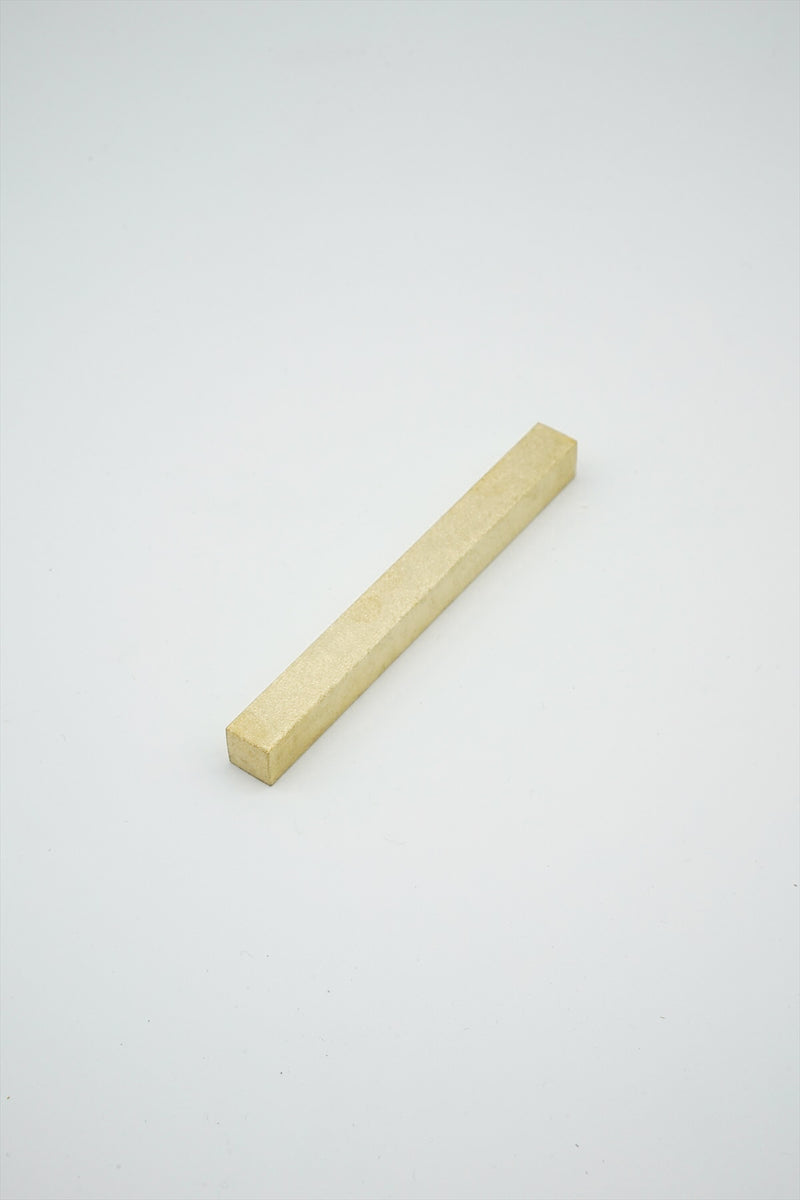 KUMIJI<br> Cutlery rest corner-sand skin<br> /Brass