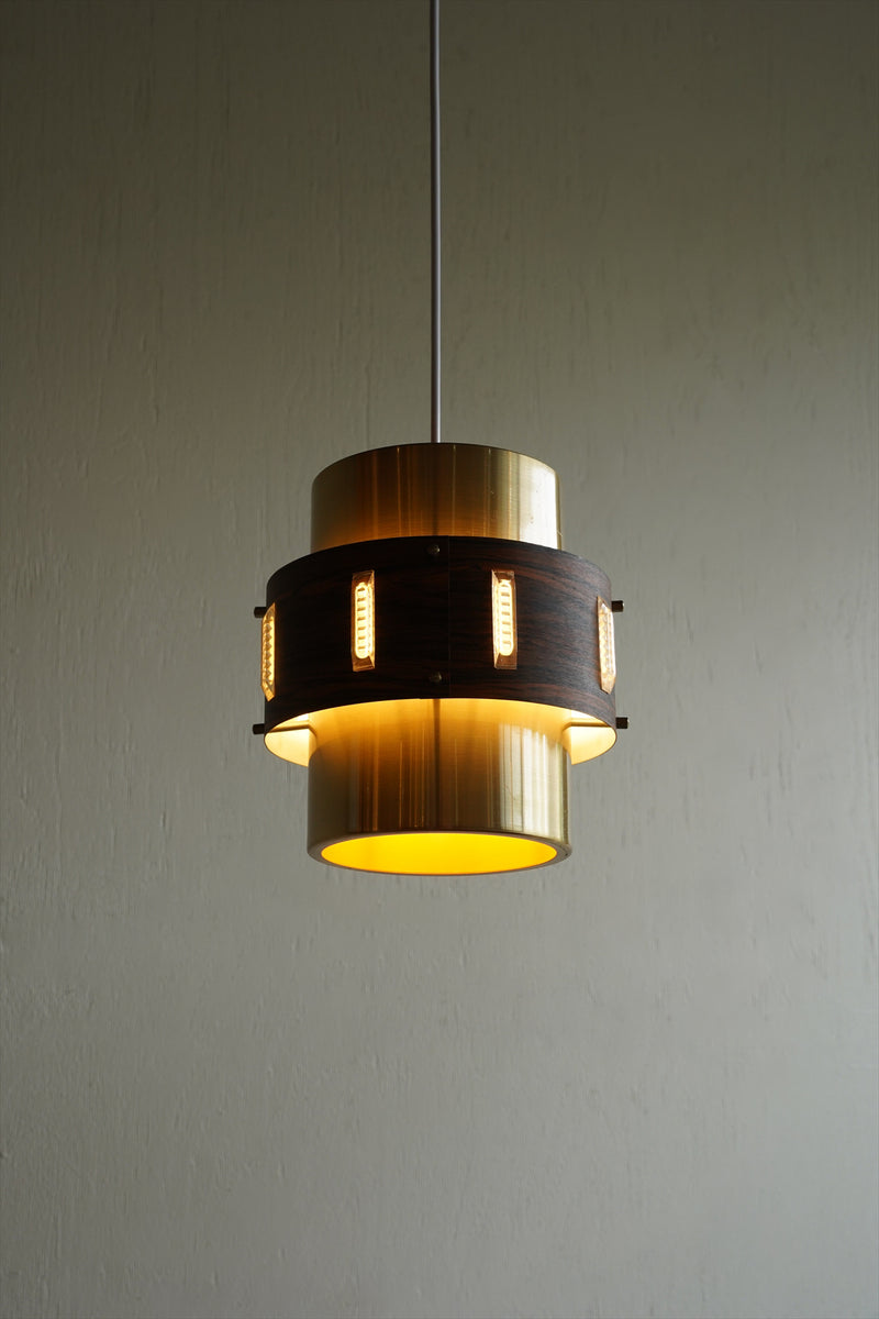 ペンダントランプ<br>1970's<br>ceroteantiques - ヴィンテージ SHARK ATTACK