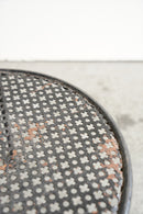 アイアン ラウンドディスプレイテーブル(D)<br>大和店 - ヴィンテージ SHARK ATTACK