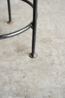 アイアン ラウンドディスプレイテーブル(E)<br>大阪店 - ヴィンテージ SHARK ATTACK