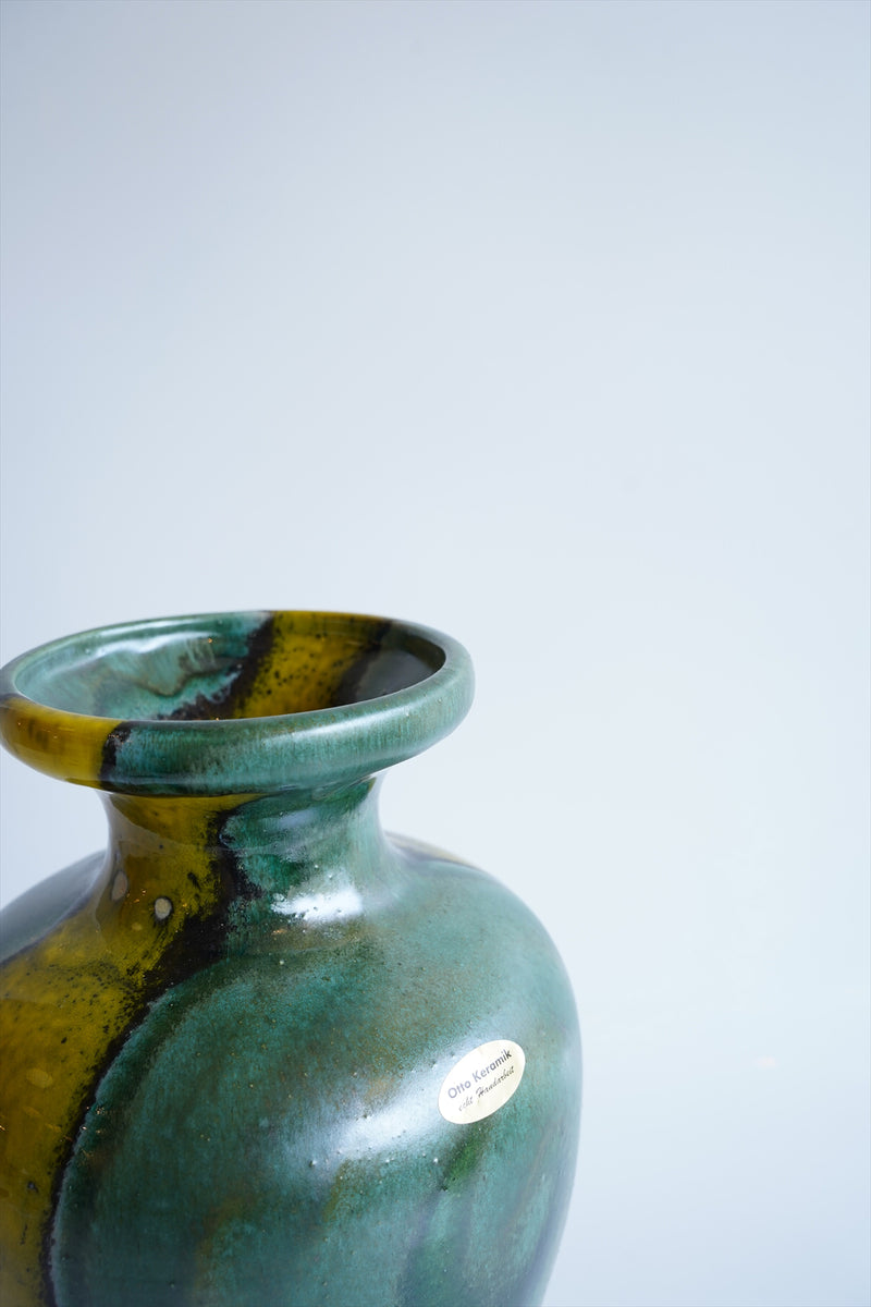 Otto Keramik <br>Vase 2704 <br>Otto Keramik Tokyo・大阪店 - ヴィンテージ SHARK ATTACK