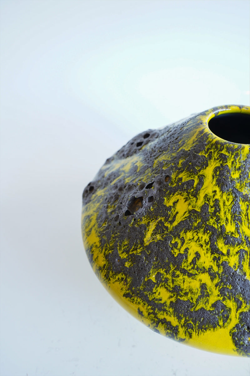 Otto Keramik <br>Vase 203L <br>Otto Keramik Tokyo・大阪店 - ヴィンテージ SHARK ATTACK