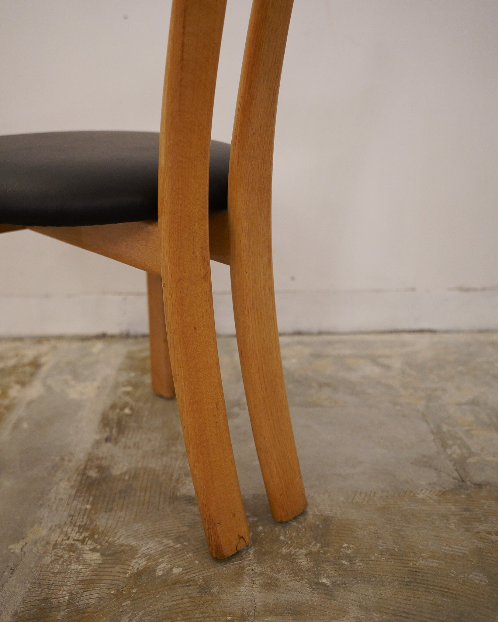 P. Jeppesen , Ole Wanscher - ''T-Chair'' ダイニングチェア - 1970's , Denmark - 大阪店