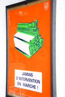 France ウォールポスター<br>ヴィンテージ <br> 大阪店・大和店 - ヴィンテージ SHARK ATTACK