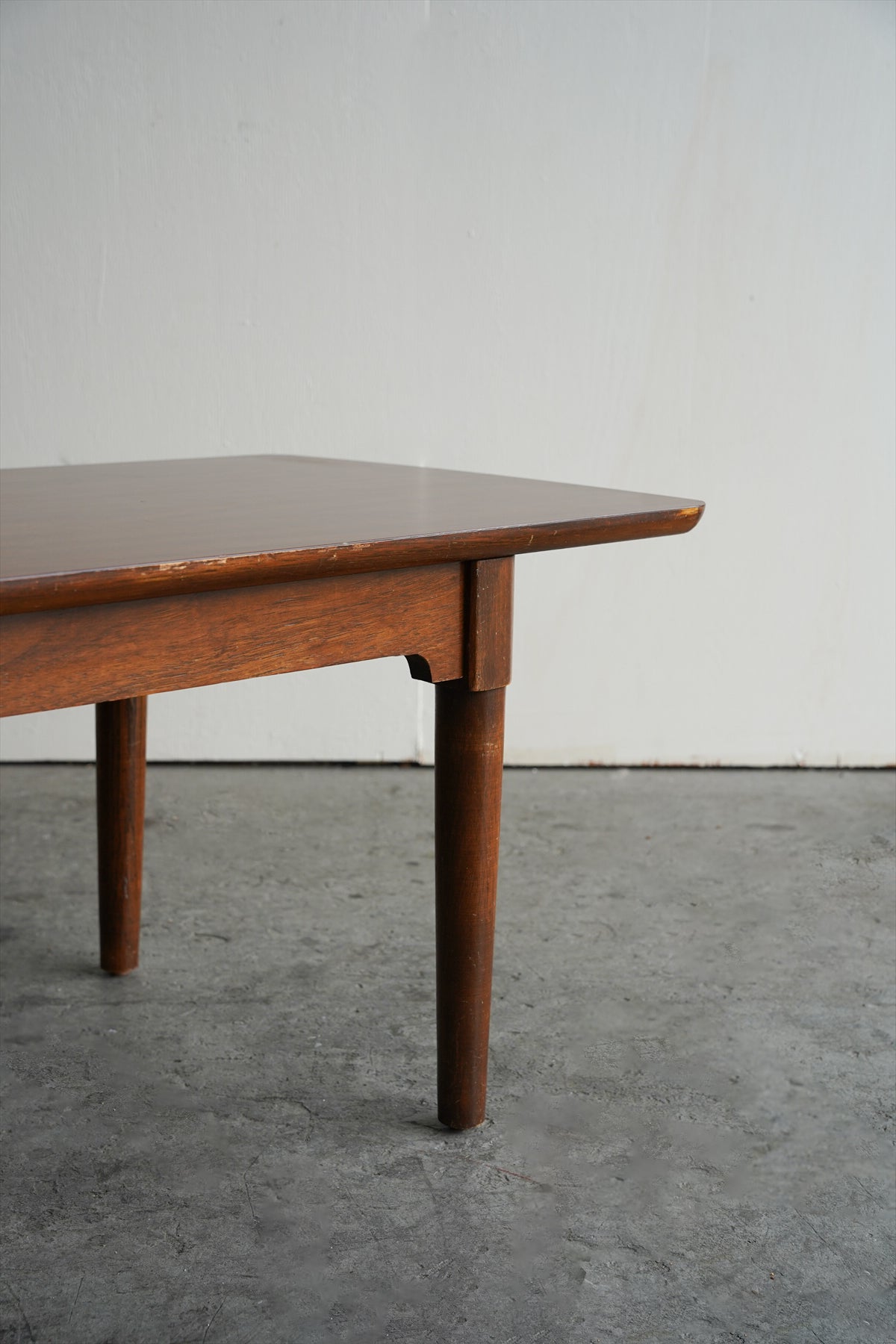 Delta Wood Products<br>ウッド コーヒーテーブル<br>1991 , the U.S.<br>大阪店 - ヴィンテージ SHARK ATTACK