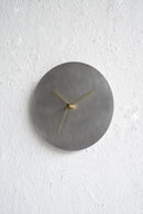 KUMIJI<br>壁掛け時計-minimal wall clock<br>/ アルミニウム <br>reload店 - ヴィンテージ SHARK ATTACK