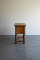 オークウッド チェスト / サイドテーブル <br>大阪店 - ヴィンテージ SHARK ATTACK