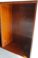 デンマーク製ブックシェルフ<br>ヴィンテージ <br>大阪店 - ヴィンテージ SHARK ATTACK