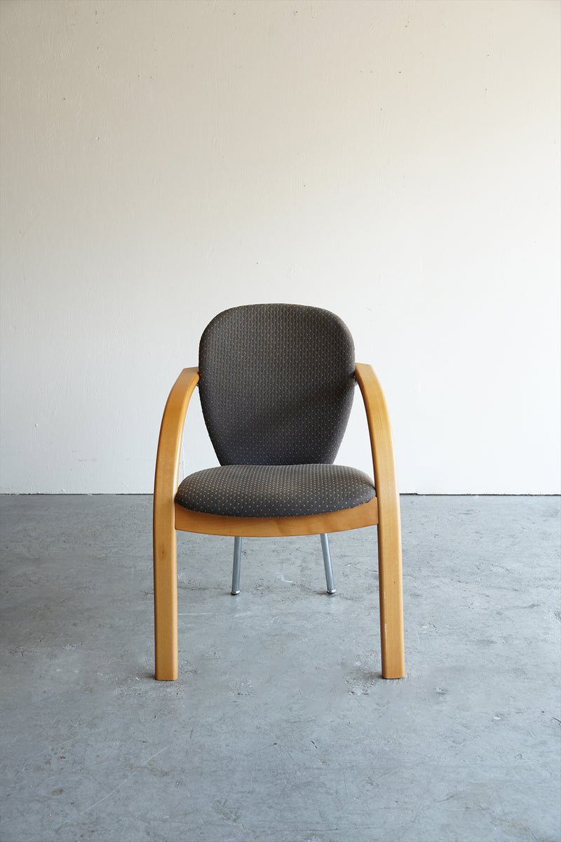 ファブリック アームチェア <br>大阪店 - ヴィンテージ SHARK ATTACK