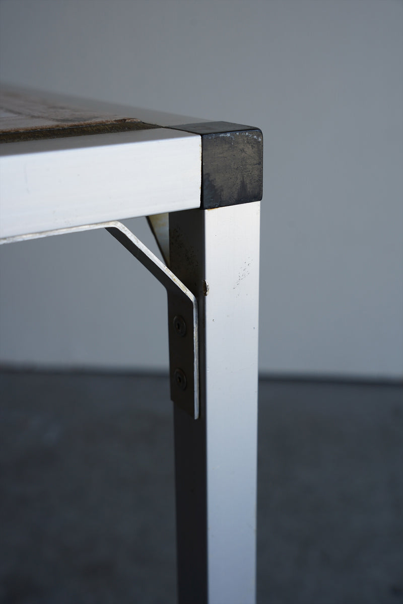 タイルトップ コーヒーテーブル <br>大阪店 - ヴィンテージ SHARK ATTACK