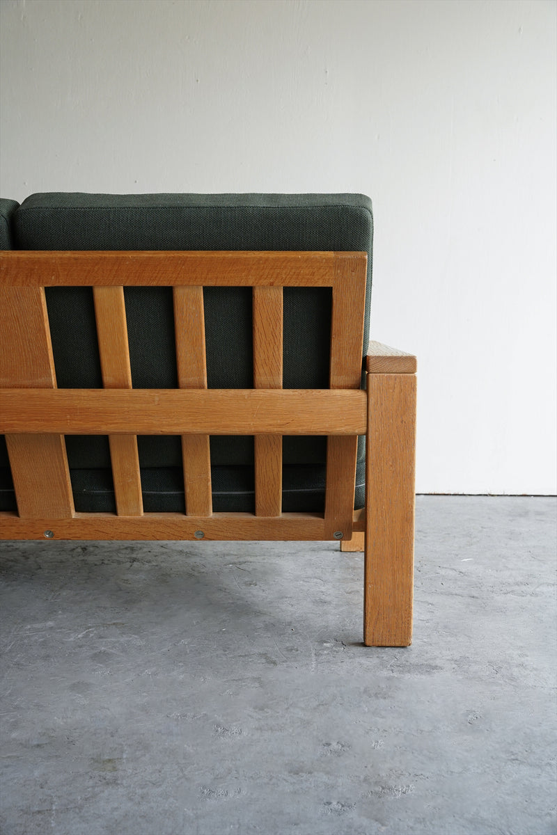 GETAMA , Hans J. Wegner <br>3シーターソファ <br>Denmark <br>大阪店 - ヴィンテージ SHARK ATTACK