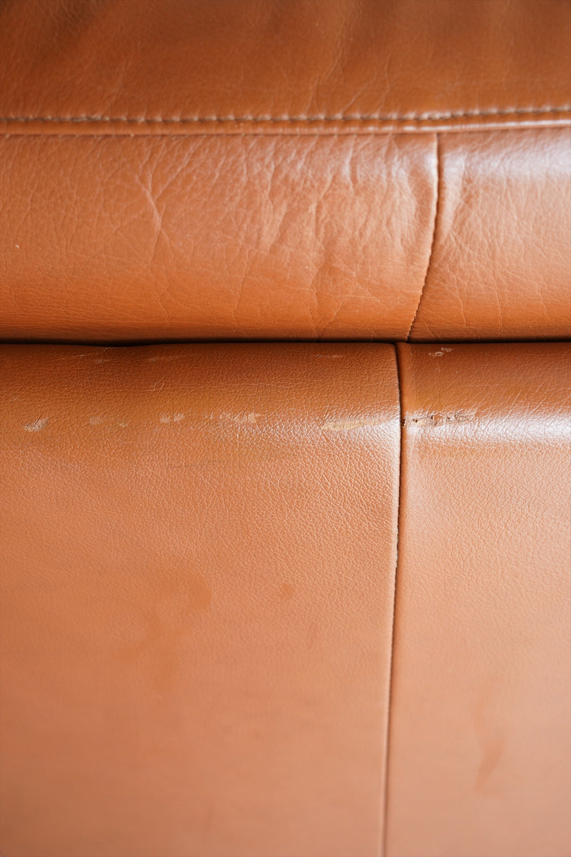 レザー ３シーターソファ <br>大阪店 - ヴィンテージ SHARK ATTACK