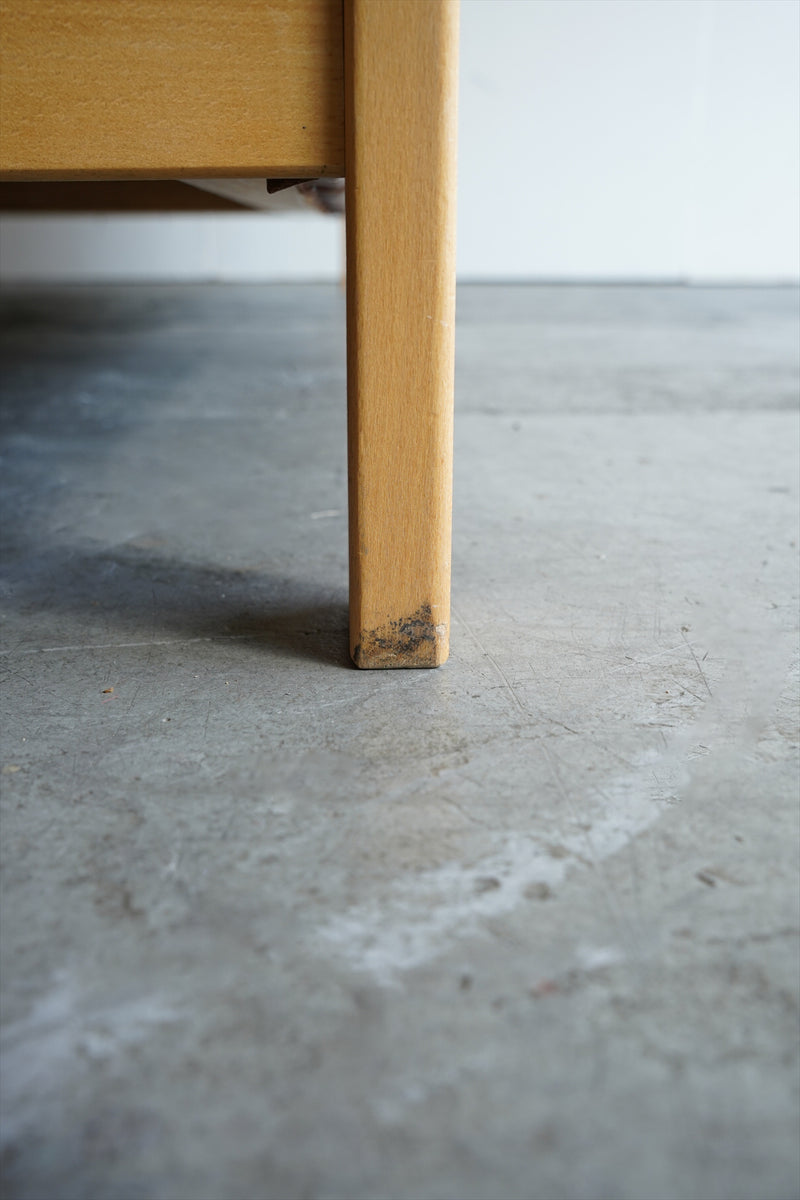 レザー ３シーターソファ <br>大阪店 - ヴィンテージ SHARK ATTACK