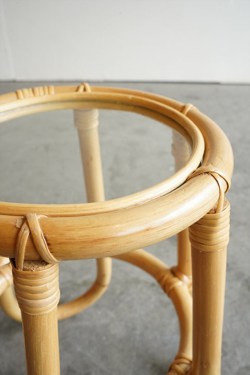 ラタン ラウンドディスプレイテーブル <br>大阪店 - ヴィンテージ SHARK ATTACK