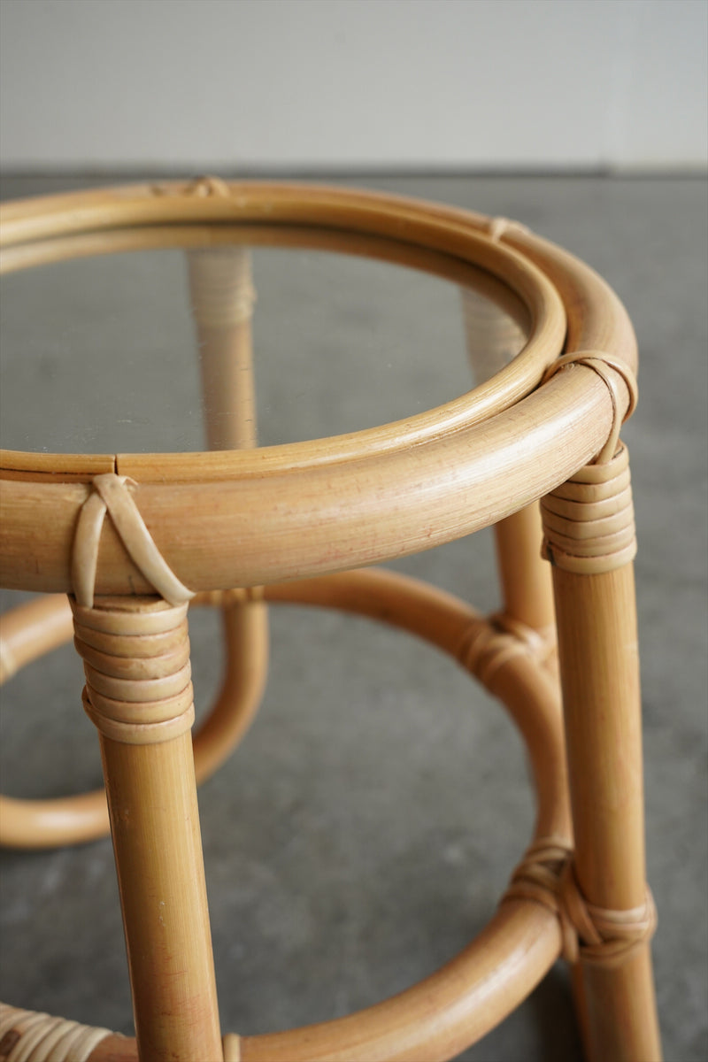 ラタン ラウンドディスプレイテーブル <br>大阪店 - ヴィンテージ SHARK ATTACK