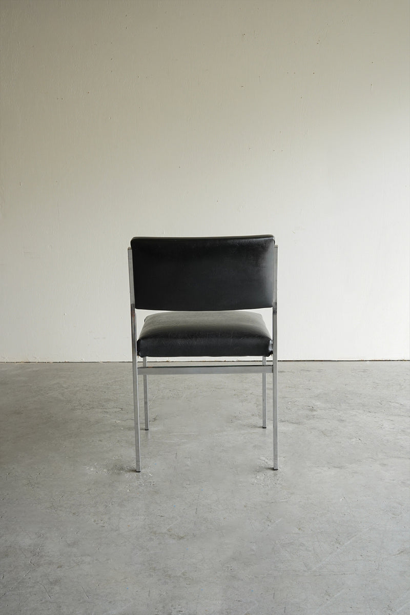 レザー ダイニングチェア <br>大阪店 - ヴィンテージ SHARK ATTACK