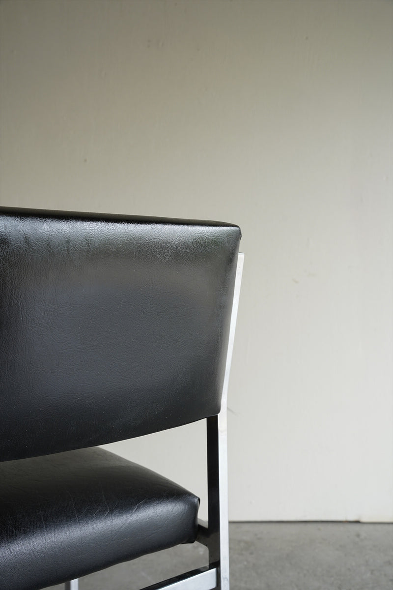 レザー ダイニングチェア <br>大阪店 - ヴィンテージ SHARK ATTACK