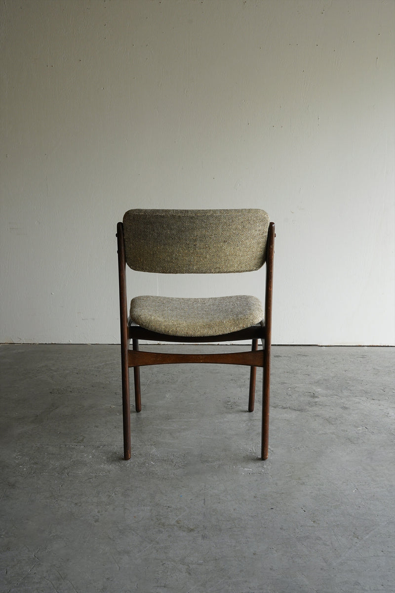 O.D. Møbler , Erik Buch <br> Model49 ダイニングチェア 4脚セット <br>1960's-1970's , Denmark <br>大阪店 - ヴィンテージ SHARK ATTACK