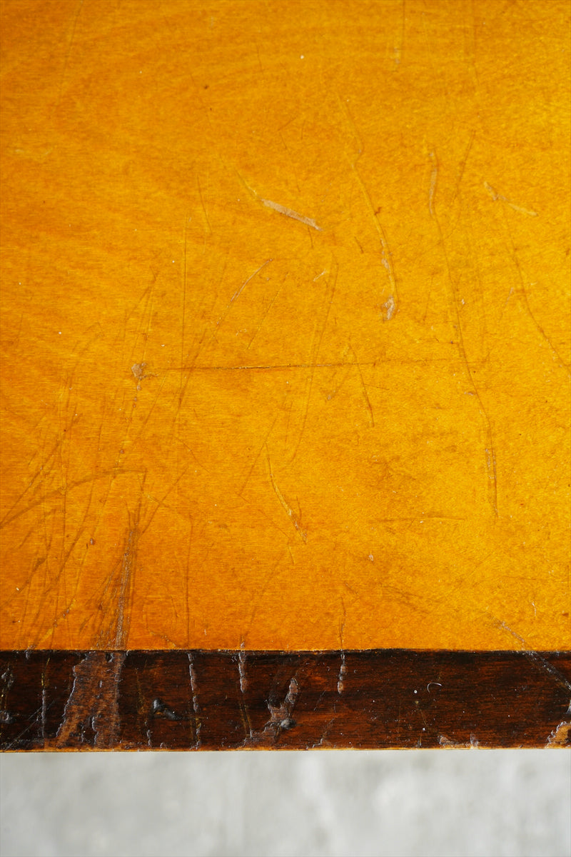 ソーイングテーブル <br>大阪店 - ヴィンテージ SHARK ATTACK