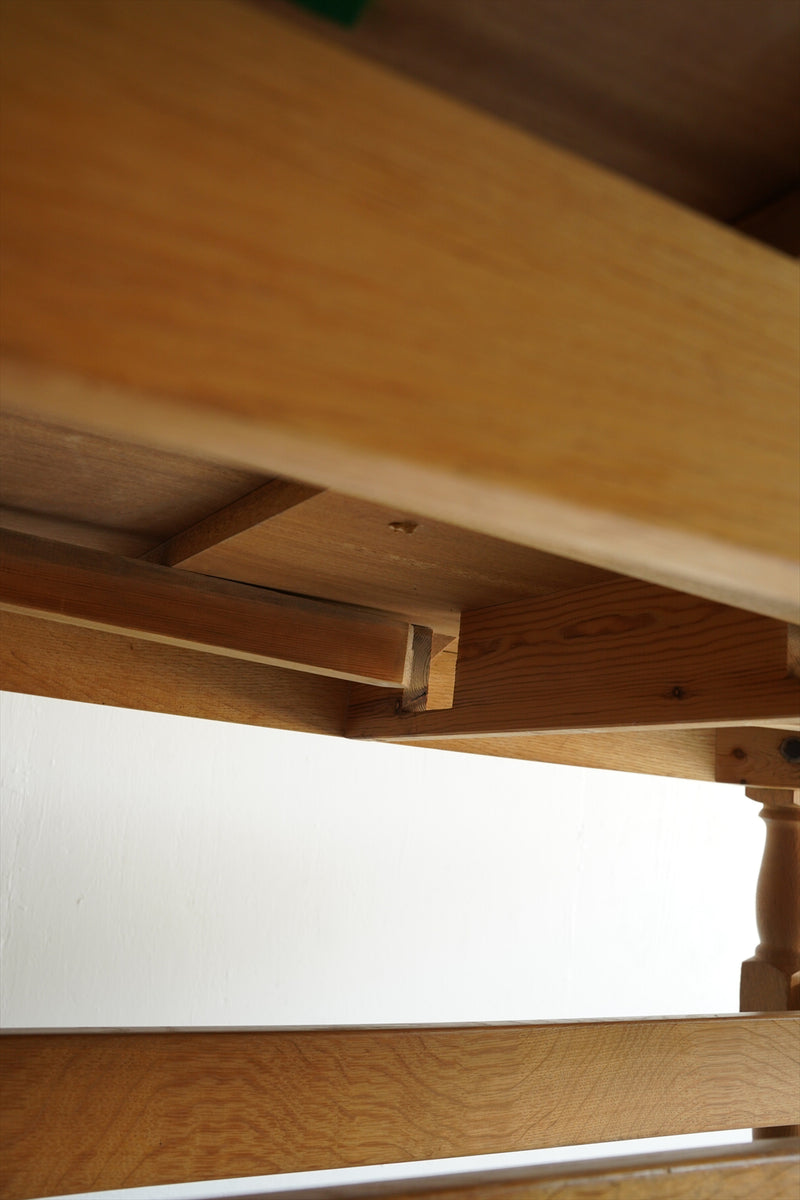 オークウッド エクステンションダイニングテーブル <br>大阪店 - ヴィンテージ SHARK ATTACK