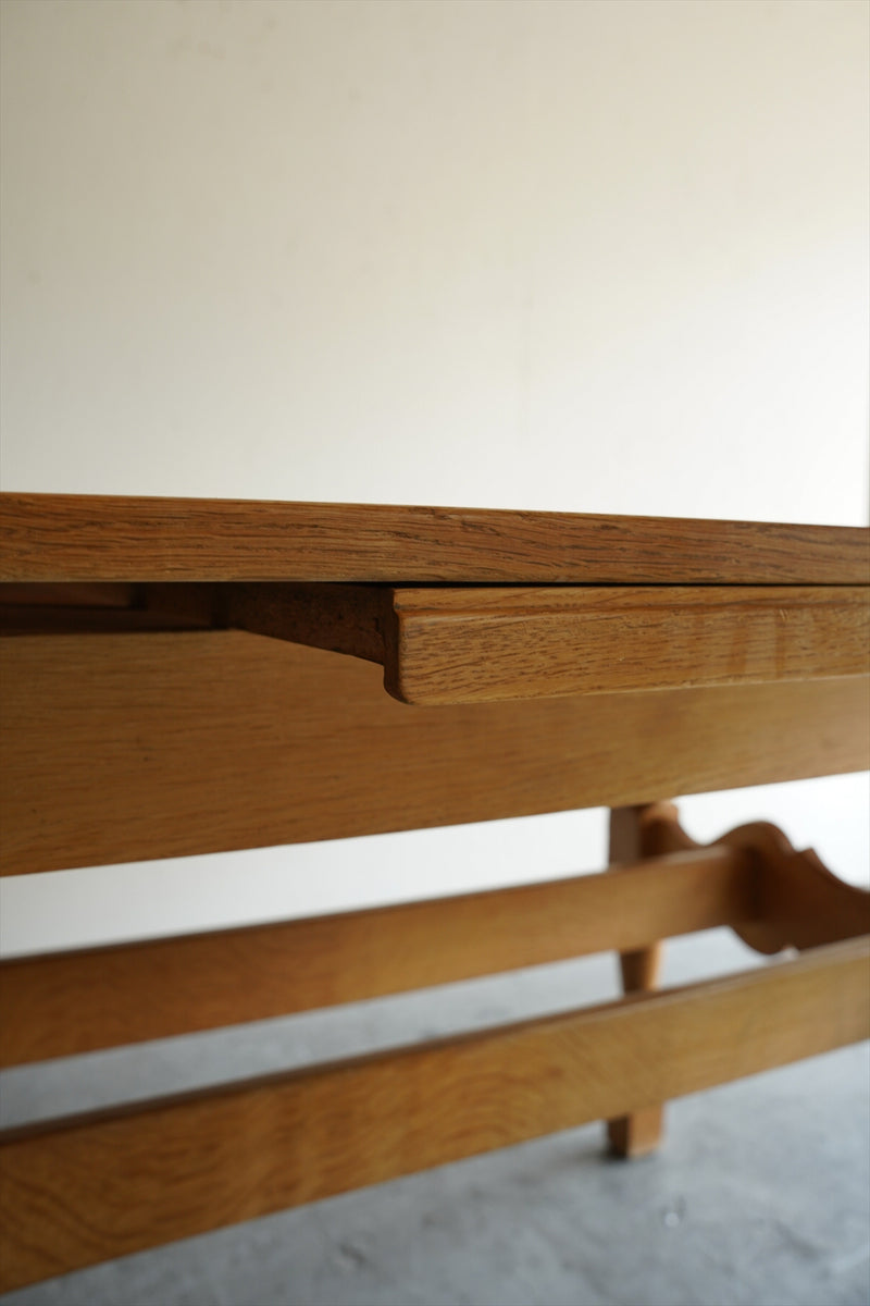 オークウッド エクステンションダイニングテーブル <br>大阪店 - ヴィンテージ SHARK ATTACK