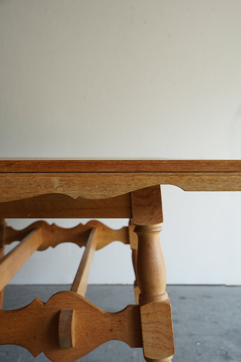 オークウッド エクステンションダイニングテーブル <br>大阪店 - ヴィンテージ SHARK ATTACK