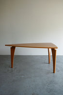 ウッド トライアングルテーブル <br>大阪店 - ヴィンテージ SHARK ATTACK