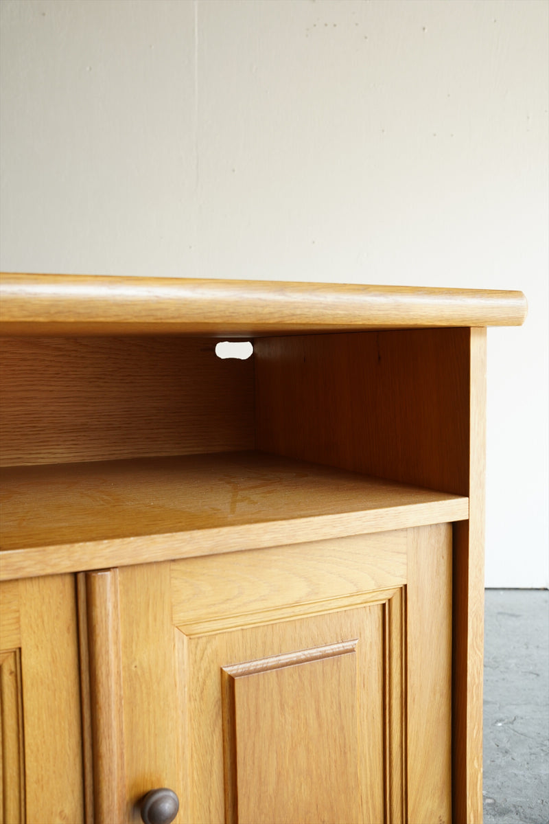 オークウッド キャビネット <br>大阪店 - ヴィンテージ SHARK ATTACK