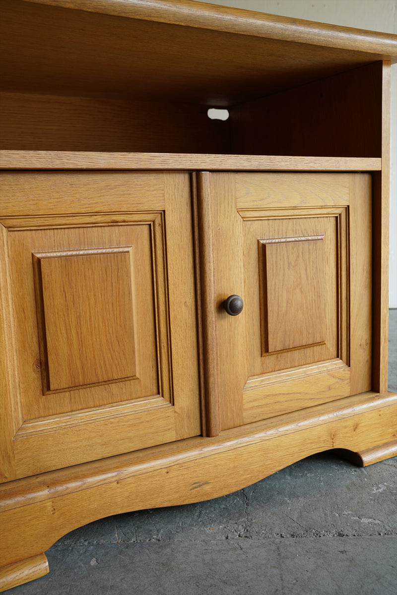 オークウッド キャビネット <br>大阪店 - ヴィンテージ SHARK ATTACK