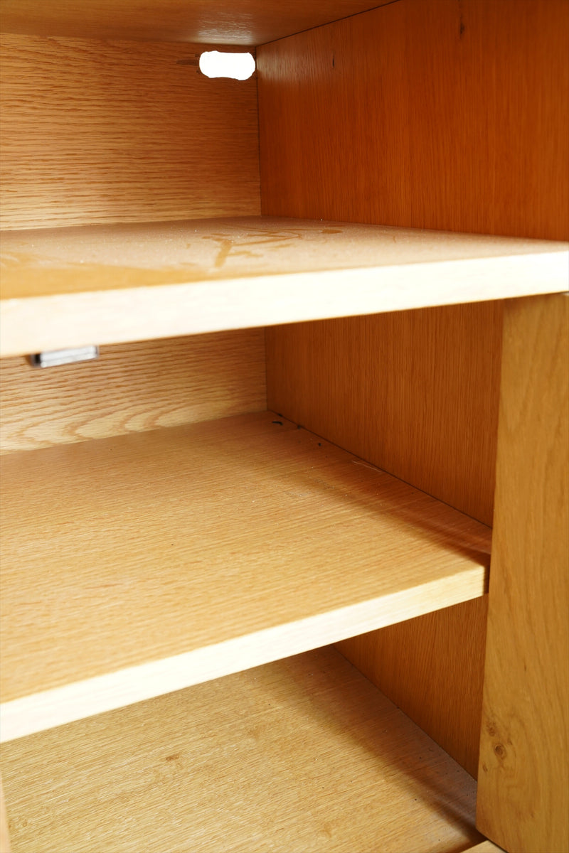 オークウッド キャビネット <br>大阪店 - ヴィンテージ SHARK ATTACK