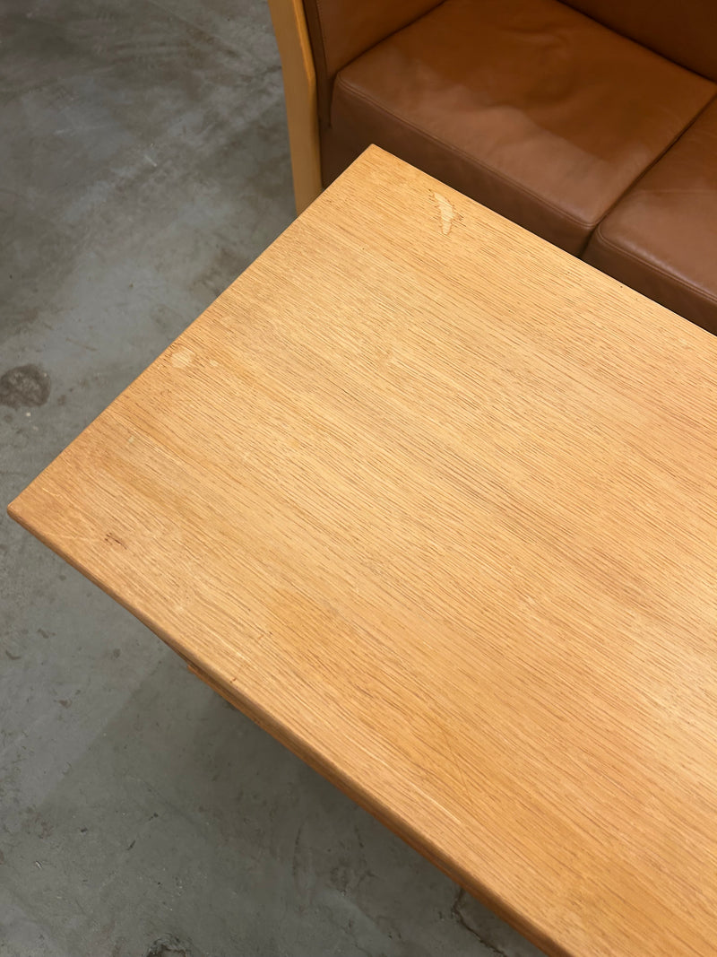 オークウッド ブックシェルフ <br>2006 <br>大阪店 - ヴィンテージ SHARK ATTACK