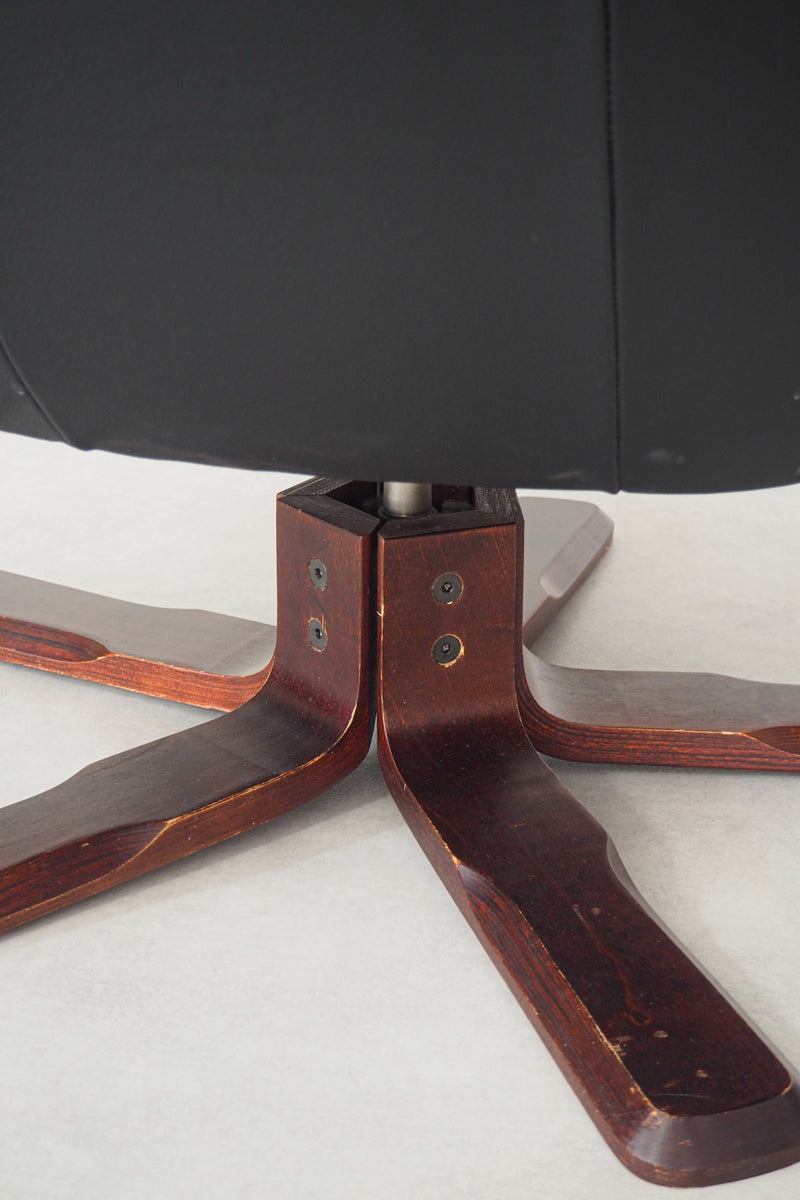 Karl Andersson & Söner ラウンジチェア<br>ヴィンテージ <br>Sweden<br>cerote antiques - ヴィンテージ SHARK ATTACK