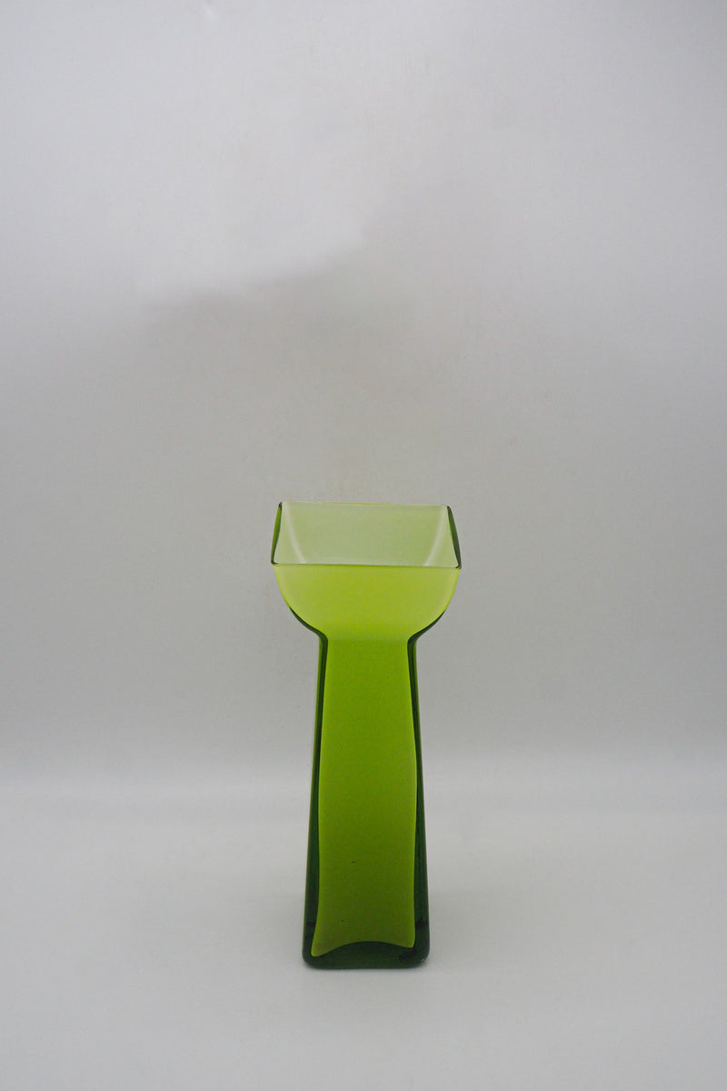 ガラス フラワーベース <br> Denmark <br> 大和店 - ヴィンテージ SHARK ATTACK