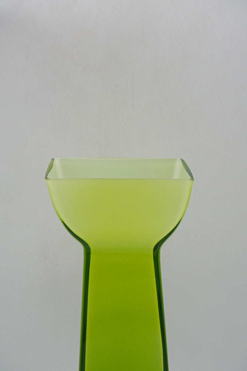 ガラス フラワーベース <br> Denmark <br> 大和店 - ヴィンテージ SHARK ATTACK