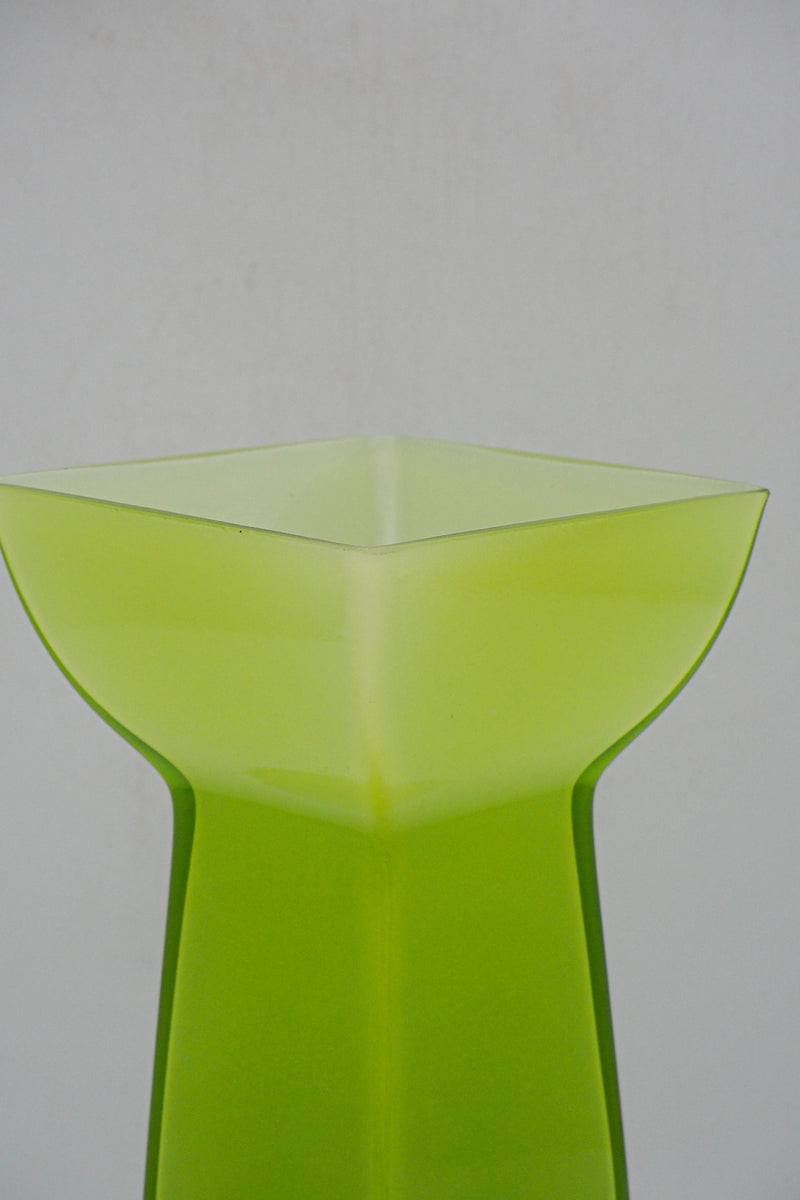 ガラス フラワーベース <br> Denmark <br> 大和店 - ヴィンテージ SHARK ATTACK