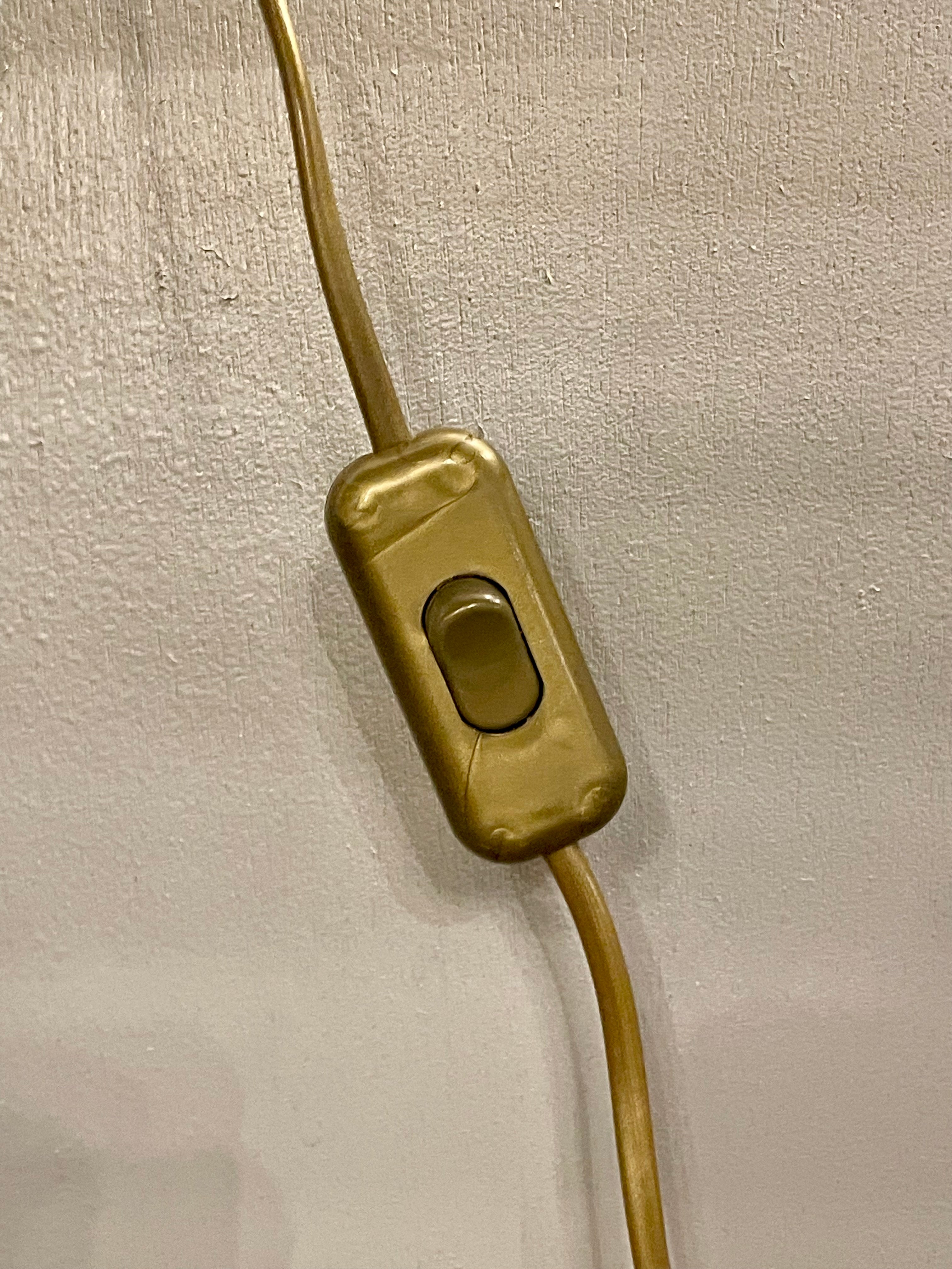 ウォールランプ
