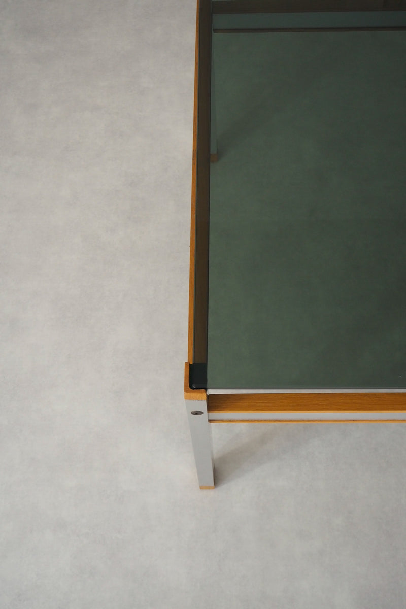 ガラストップ ソファテーブル <br>cerote antiques - ヴィンテージ SHARK ATTACK