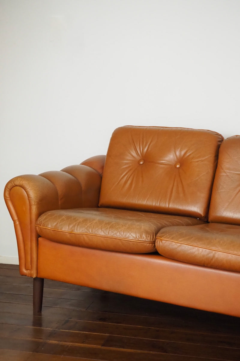 leather threesome sofa vintage<br> Yamato store