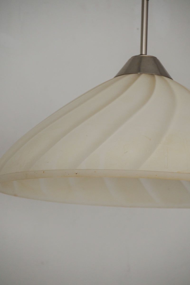 MASSIVE <br> ガラスペンダントランプ <br> Belgium <br> cerote antiques - ヴィンテージ SHARK ATTACK