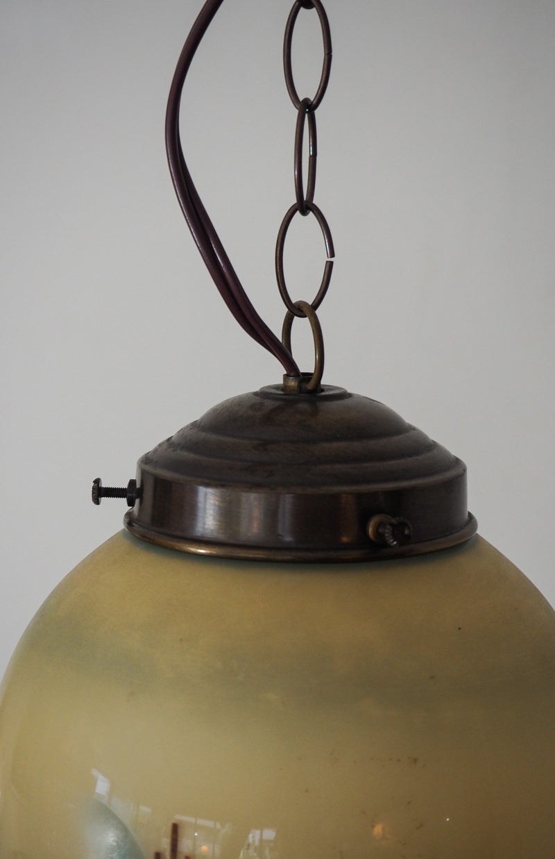 ガラスペンダントランプ <br>cerote antiques - ヴィンテージ SHARK ATTACK