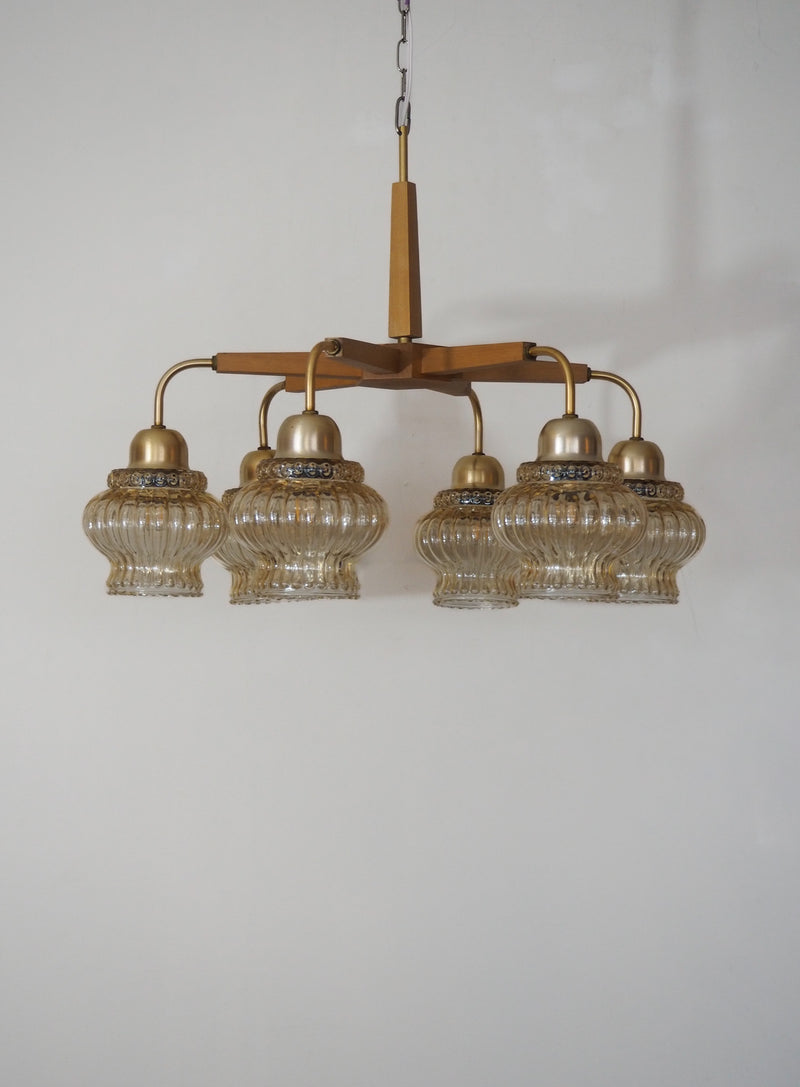 6灯アンバーガラスシャンデリア <br> 1970‘s Czechoslovakia <br> cerote antiques - ヴィンテージ SHARK ATTACK